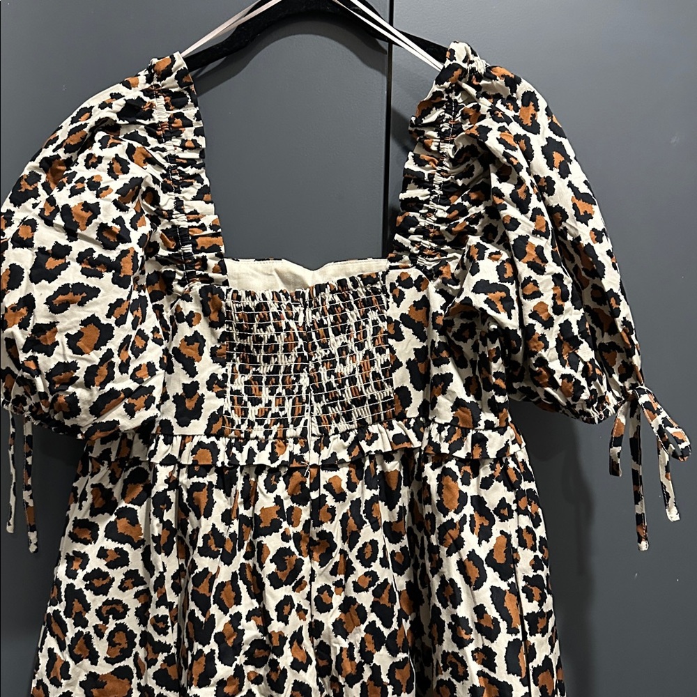 English Factory Animal Print Dress with Puff Sleeves and bubble skirt - Picture 3 of 5